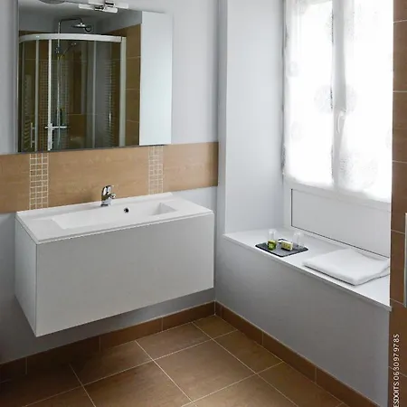 Logis Restaurant De France Ξενοδοχείο 2*